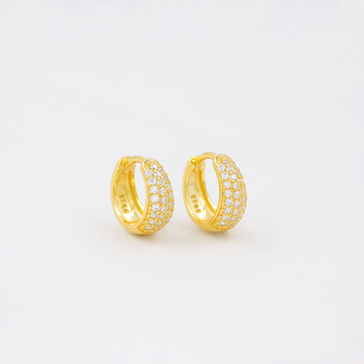 Isadora - Créoles Pavées en Argent Massif