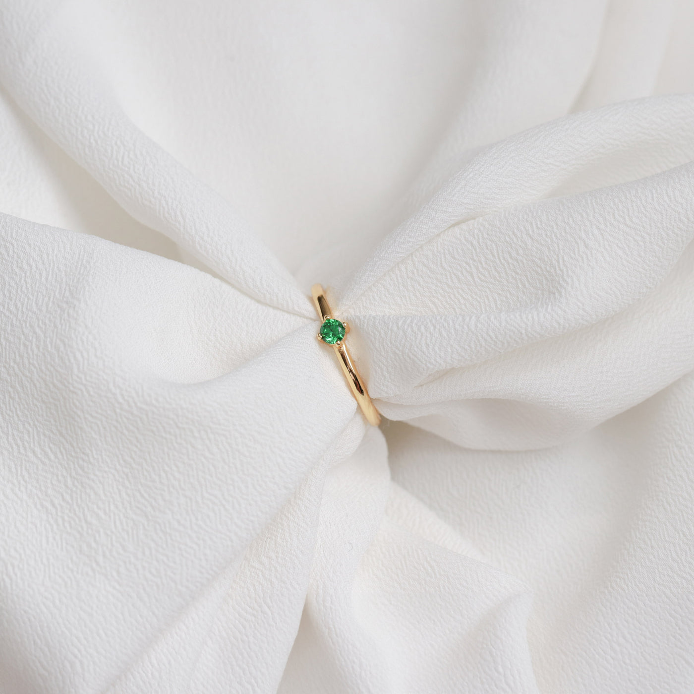 Bague 3mm en Argent Massif et Émeraude Synthétique