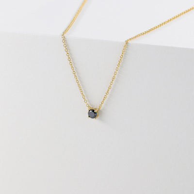 Collier Lina – Solitaire Diamant Noir Synthétique en Argent Massif