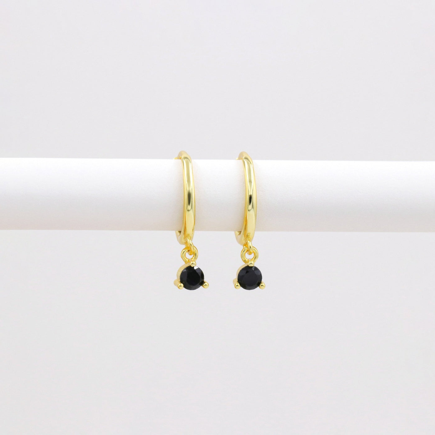 Clara - Puces d'Oreilles - Argent Massif et Diamant Noir Synthétique - Petite Vagabonde