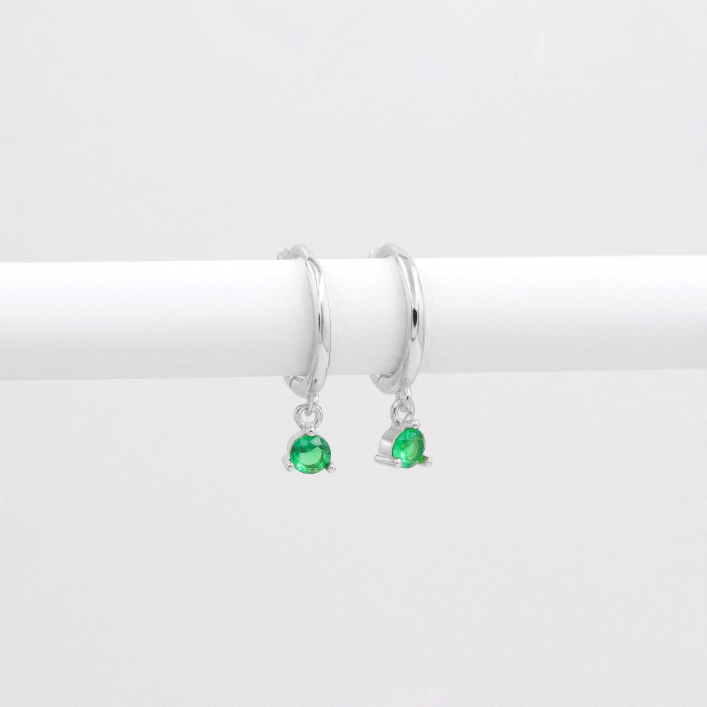 Clara - Puces d'Oreilles - Argent Massif et Émeraude Synthétique - Petite Vagabonde