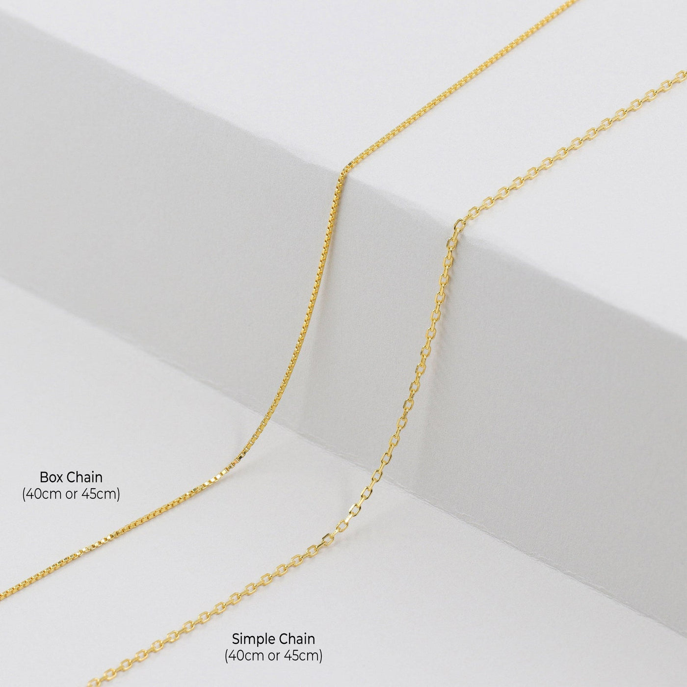 Collier Nina avec Pendentif Rectangulaire Initiale en Argent Massif - Petite Vagabonde