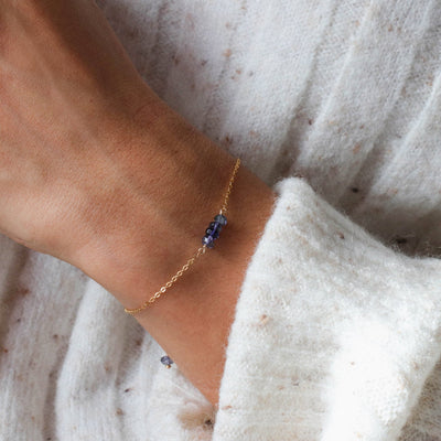 Alina - Bracelet avec Iolite Naturelle - Petite Vagabonde