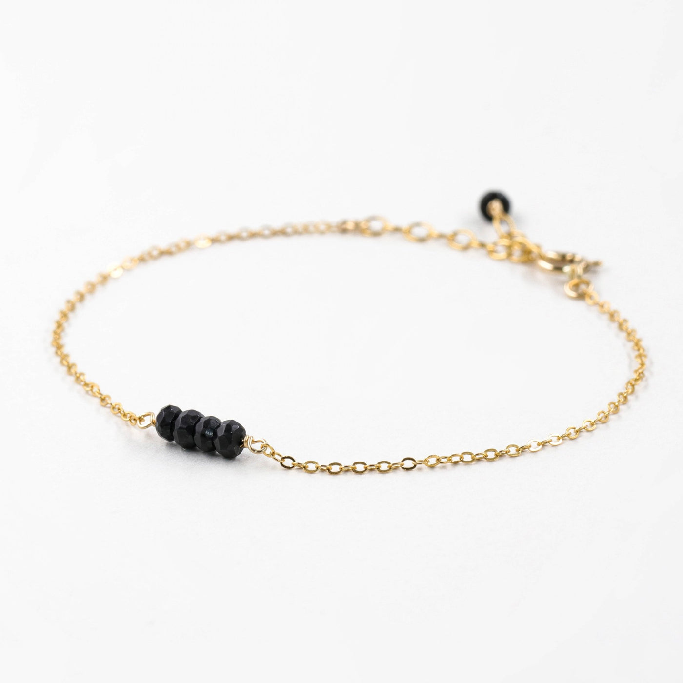 Alina - Bracelet avec Onyx Noir Naturel - Petite Vagabonde