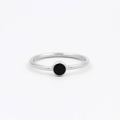 Bague 4mm avec Onyx Noir Naturel - Petite Vagabonde