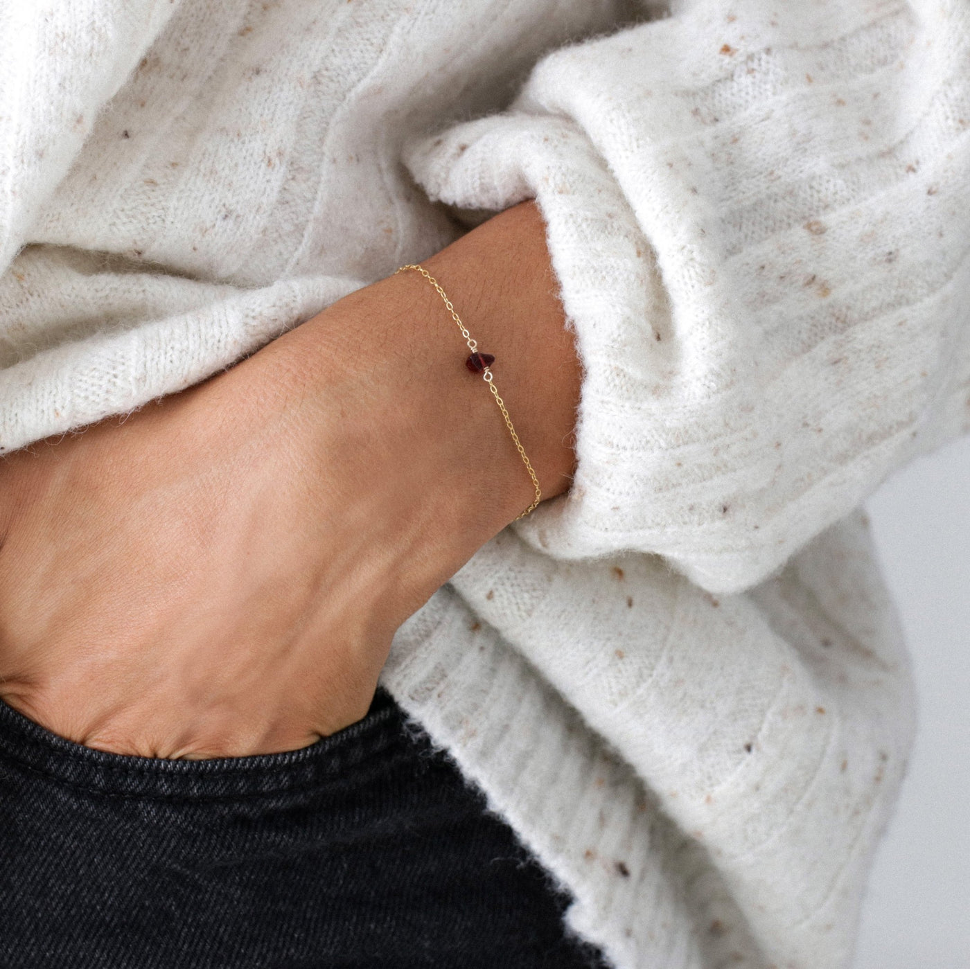 Camina - Bracelet avec Grenat Naturel Brut - Petite Vagabonde