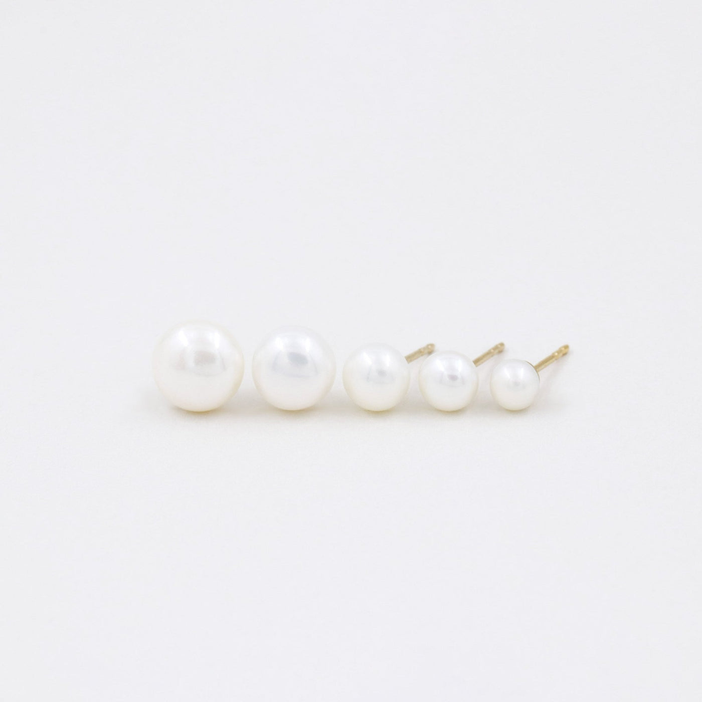 Puces d'oreilles 3-7.5mm avec Perles Blanches Naturelles - Petite Vagabonde