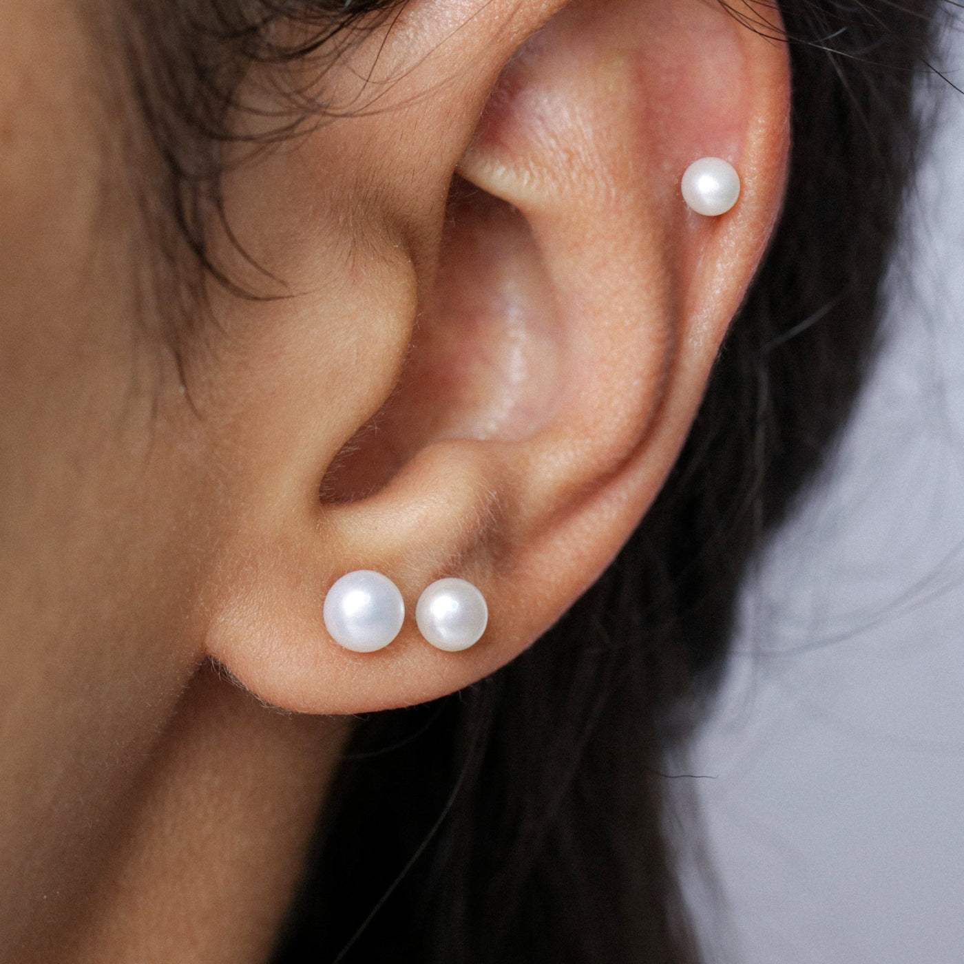 Puces d'oreilles 3-7.5mm avec Perles Blanches Naturelles - Petite Vagabonde