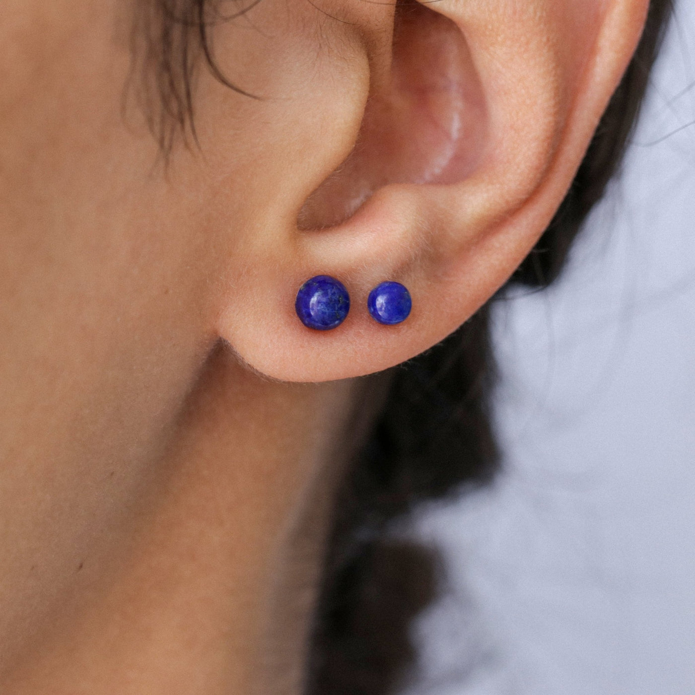 Puces d'oreilles 4-5mm avec Lapis Lazuli Naturel - Petite Vagabonde