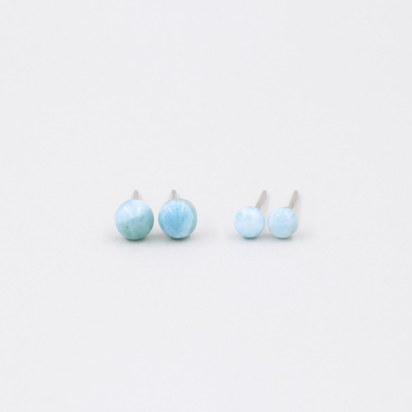 Puces d'oreilles 4-5mm avec Larimar Naturel - Petite Vagabonde