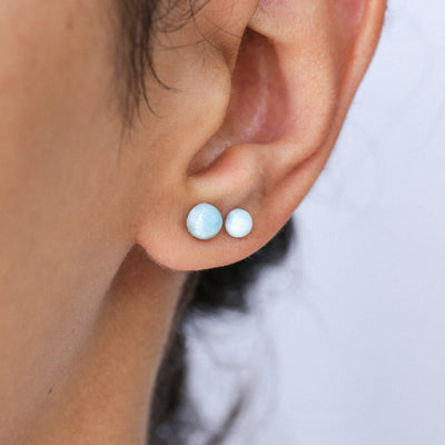 Puces d'oreilles 4-5mm avec Larimar Naturel - Petite Vagabonde