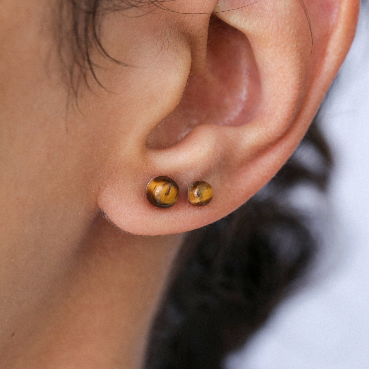 Puces d'oreilles 4-5mm avec Oeil de Tigre Naturel - Petite Vagabonde