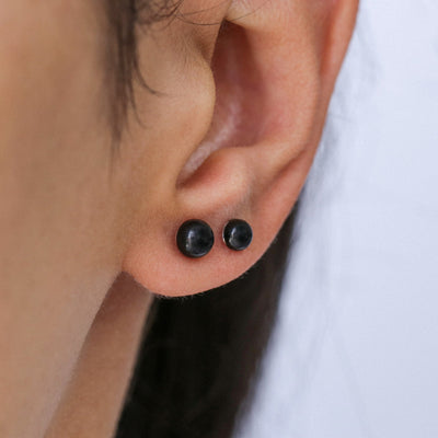 Puces d'oreilles 4-5mm avec Onyx Noir Naturel - Petite Vagabonde